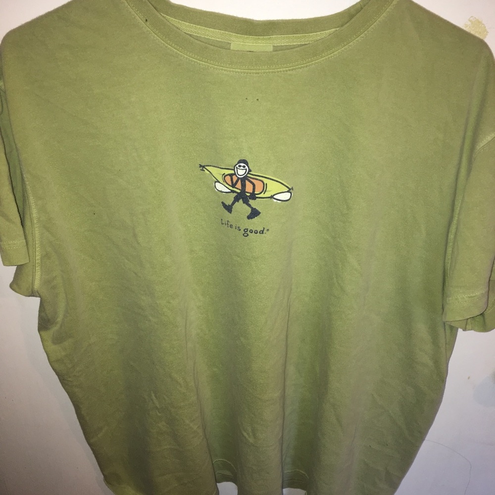 🎉LAST CHANCE🎉Life is good kayak shirt